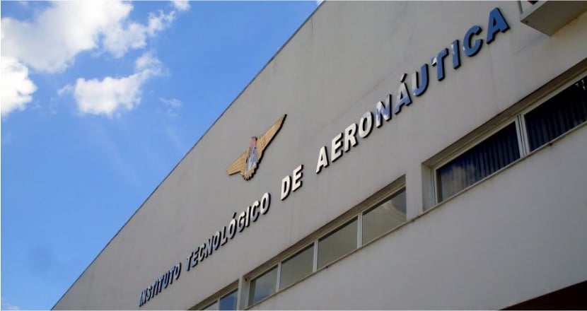 Liderança em aprovação no ITA